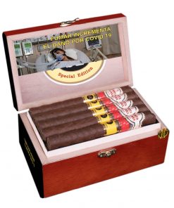Alternative view of SANTA CLARA 1830 SPECIAL EDITION CORONA CON 20 PUROS