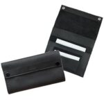 TABAQUERA PARK LANE PIEL VACUNO DOS BROCHES COLOR NEGRO