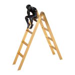 FIGURA DECORATIVA HOMBRE PENSANTE SENTADO EN ESCALERA DOBLE